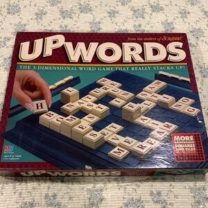 Upwords 3Dimensional word game that stacks up Complete 1997 Game in great Cond.